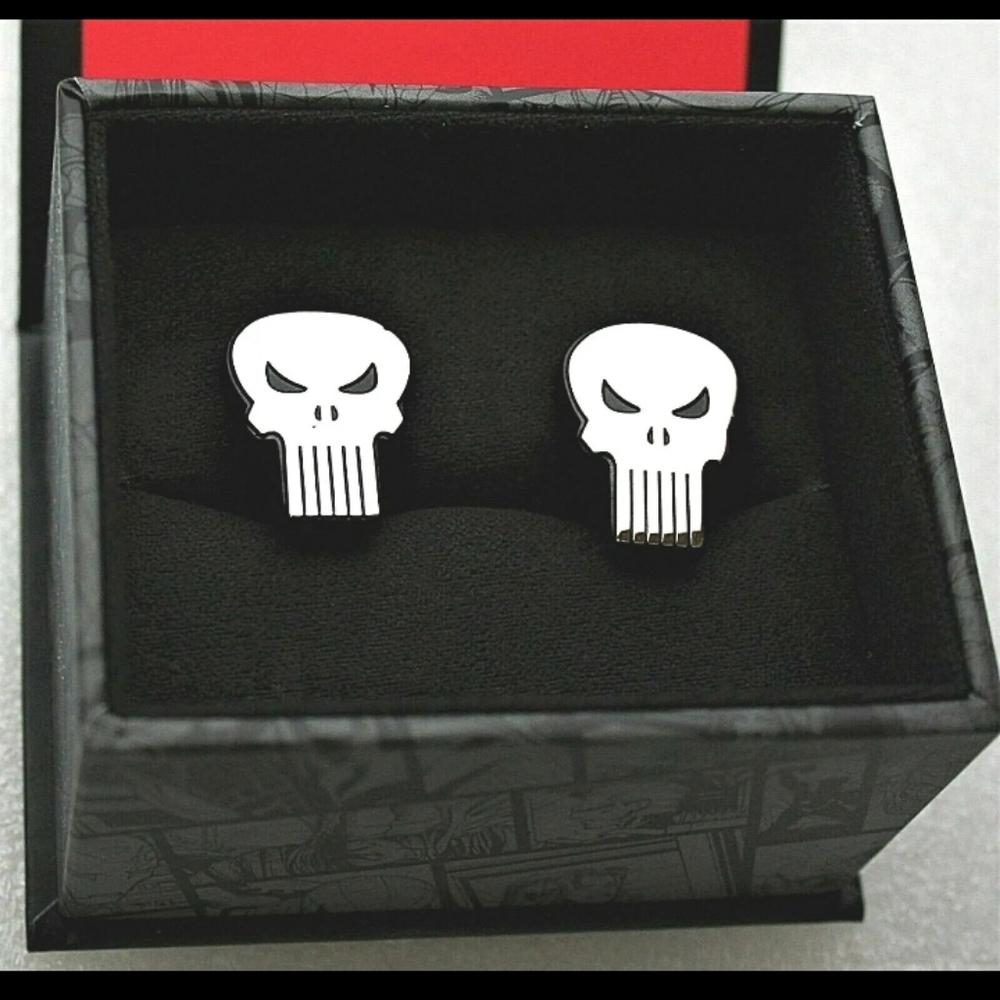 Marvel Comics Classic The Punisher Skull Logo Chrome Cufflinks New Gift Box